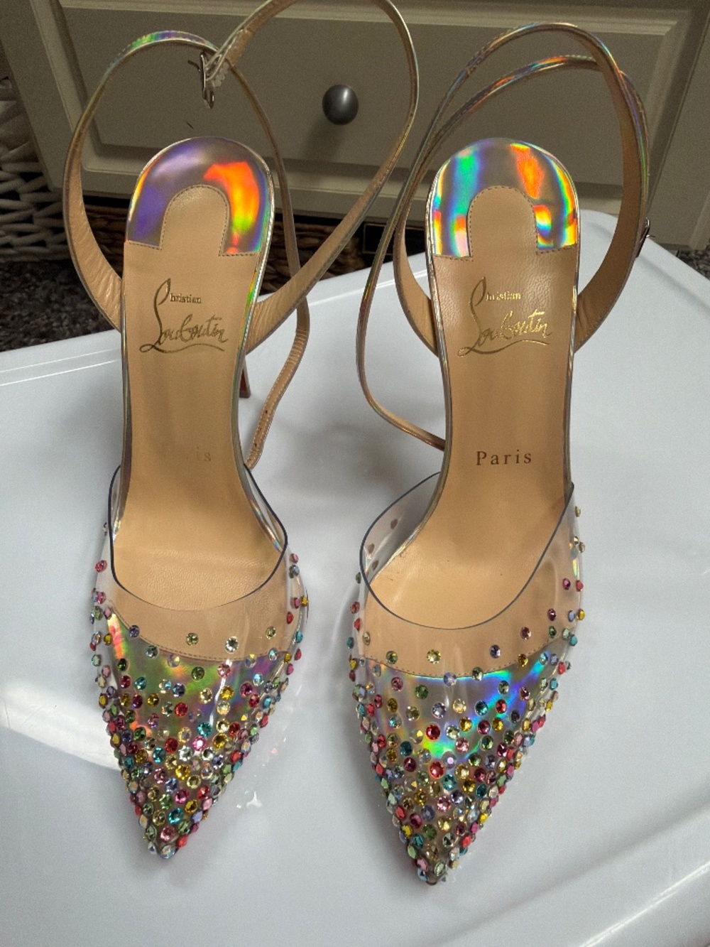 Size 39 red bottoms